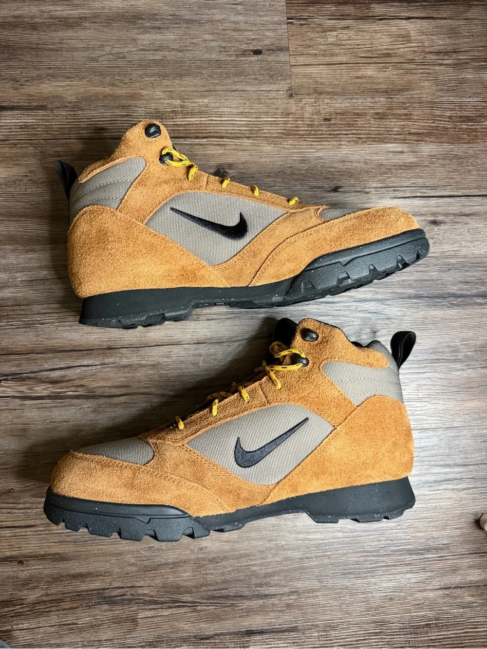 Nike ACG Torre Mid Waterproof Boots Pecan Olive Grey New Men’s Size 12